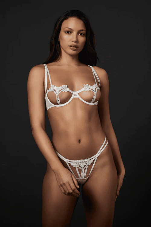 Nova Bra